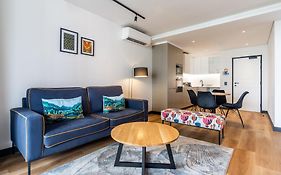 201 Marvol - Sea Point Apartment - Large Balcony, Parking & Wi-Fi
